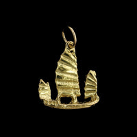 18K Yellow Gold Estate Chinese Junk Shop Charm