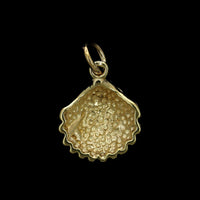 14K Yellow Gold Estate Scallop Shell Charm