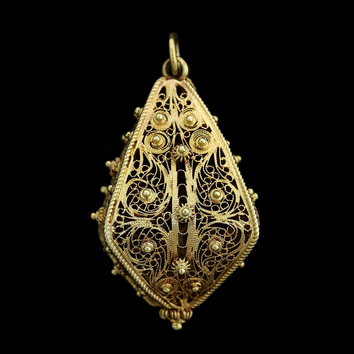 14K Yellow Gold Estate Filigree Pendant
