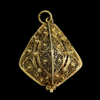 14K Yellow Gold Estate Filigree Pendant