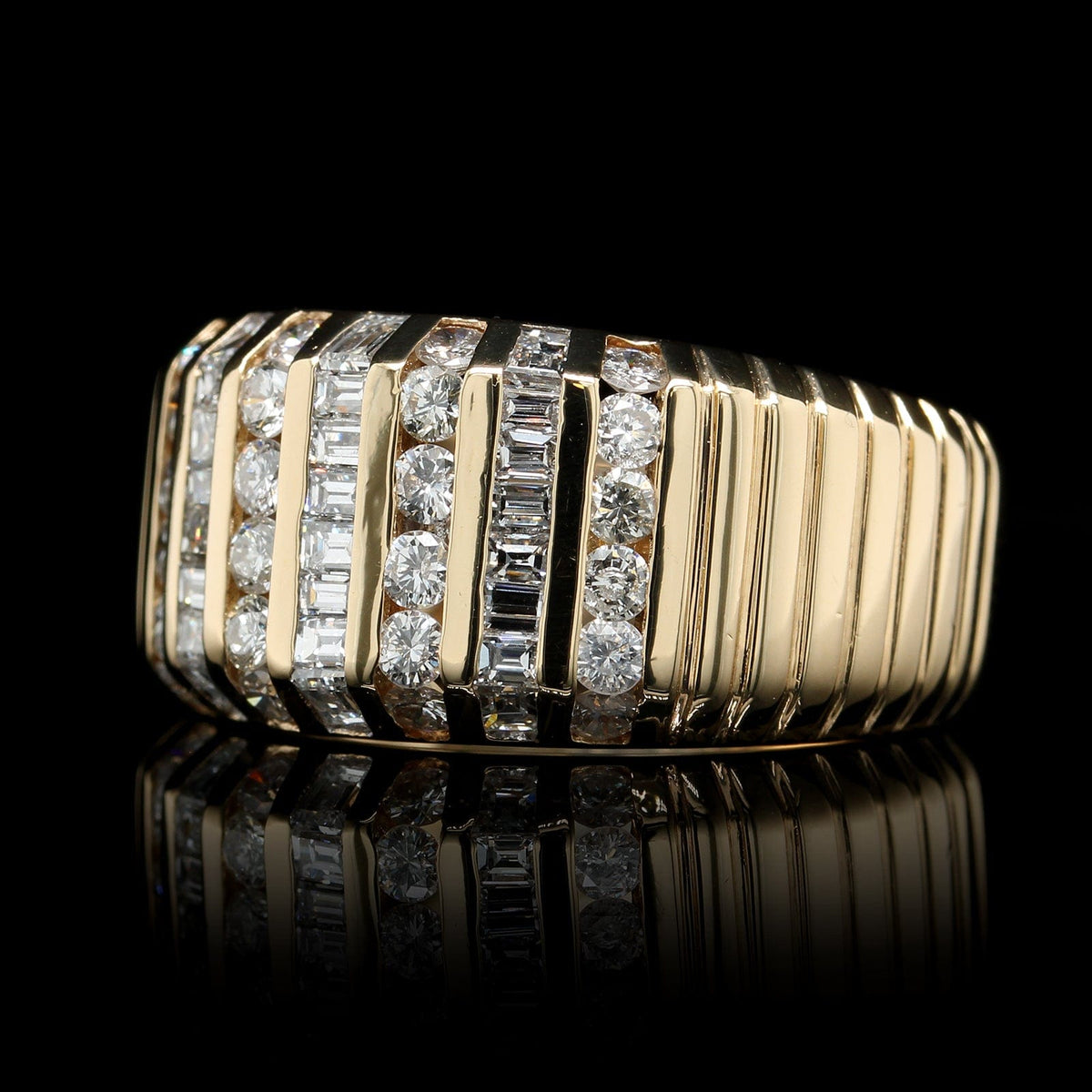 18K Yellow Gold Estate Diamond Ring