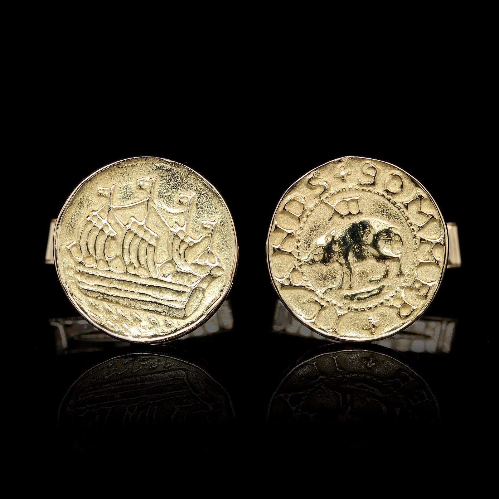 18K Yellow Gold estate Iland Sommer Hogge Shilling Replica Cufflinks