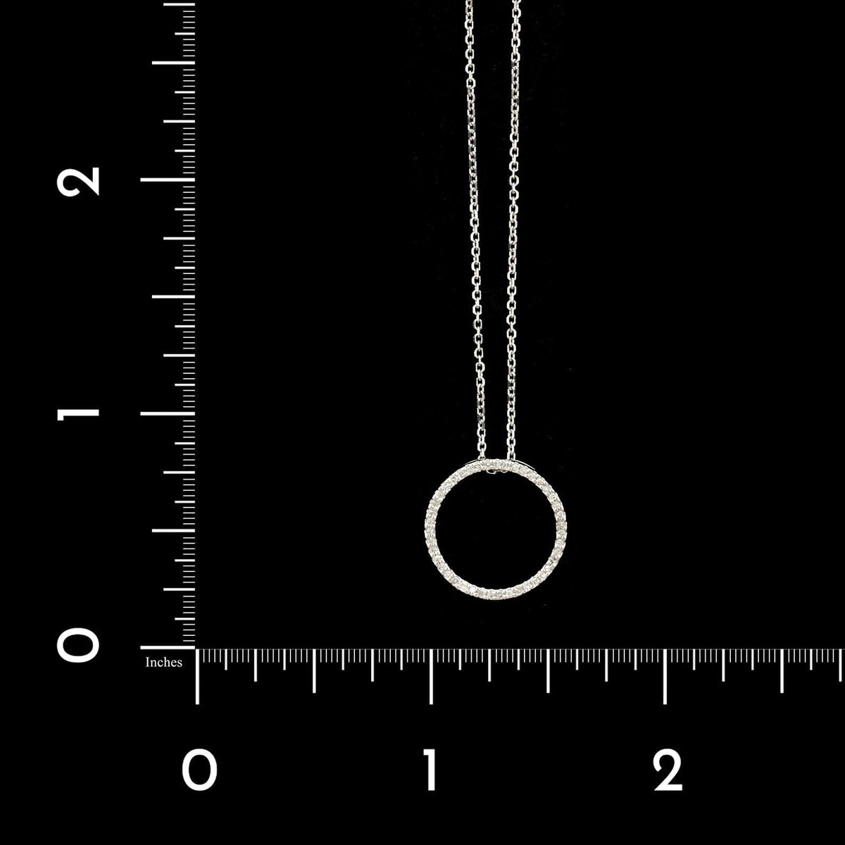 14K White Gold Estate Diamond Circle Pendant