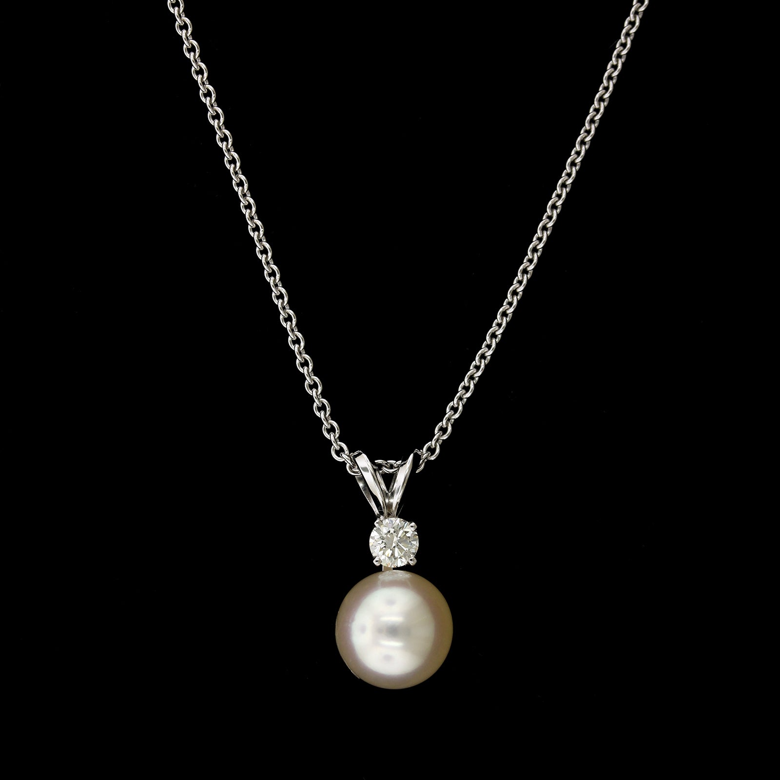 14K White Gold Estate Cultured Pearl and Diamond Pendant