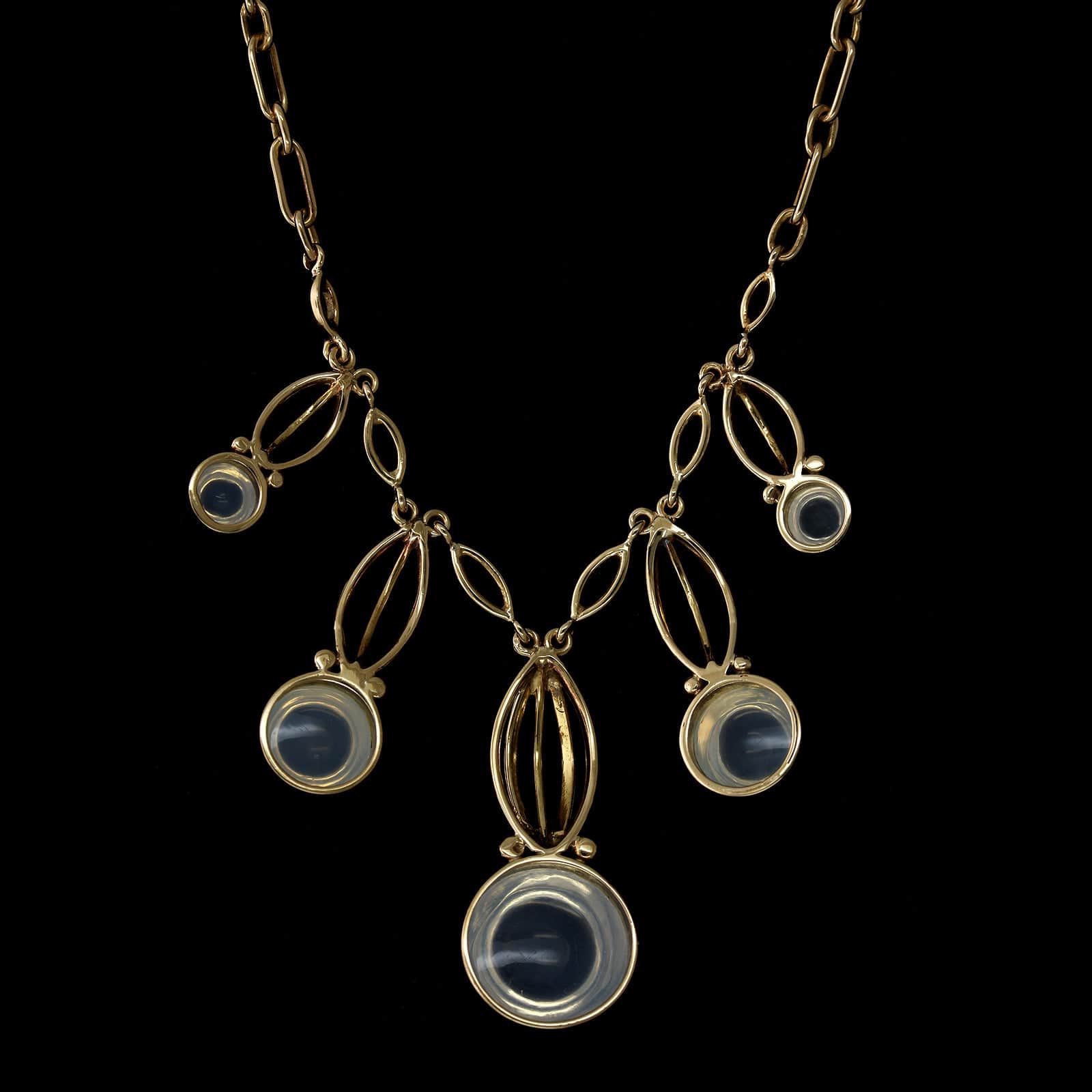 Retro 14K Yellow Gold Estate Moonstone Necklace