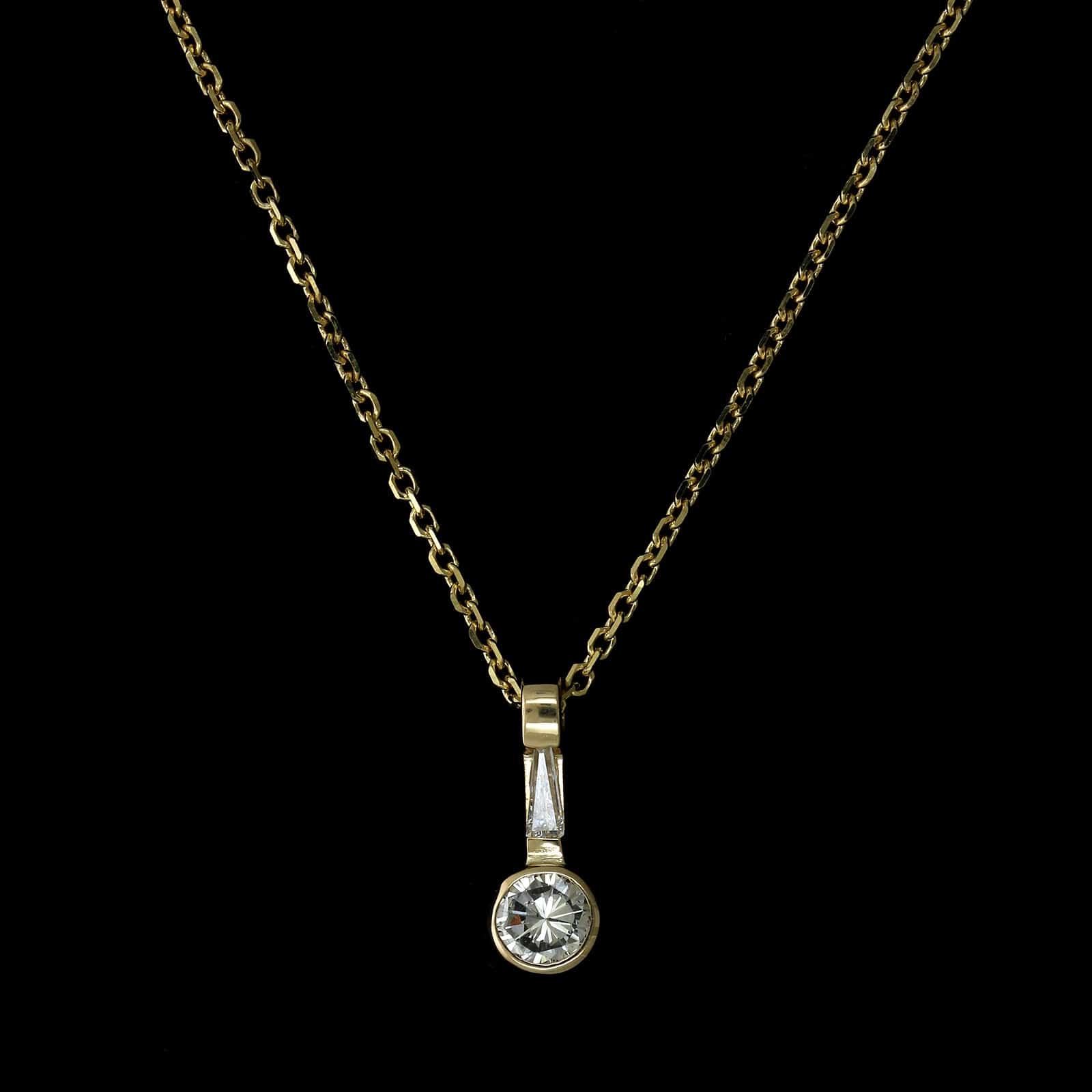 14K Yellow Gold Estate Diamond Pendant