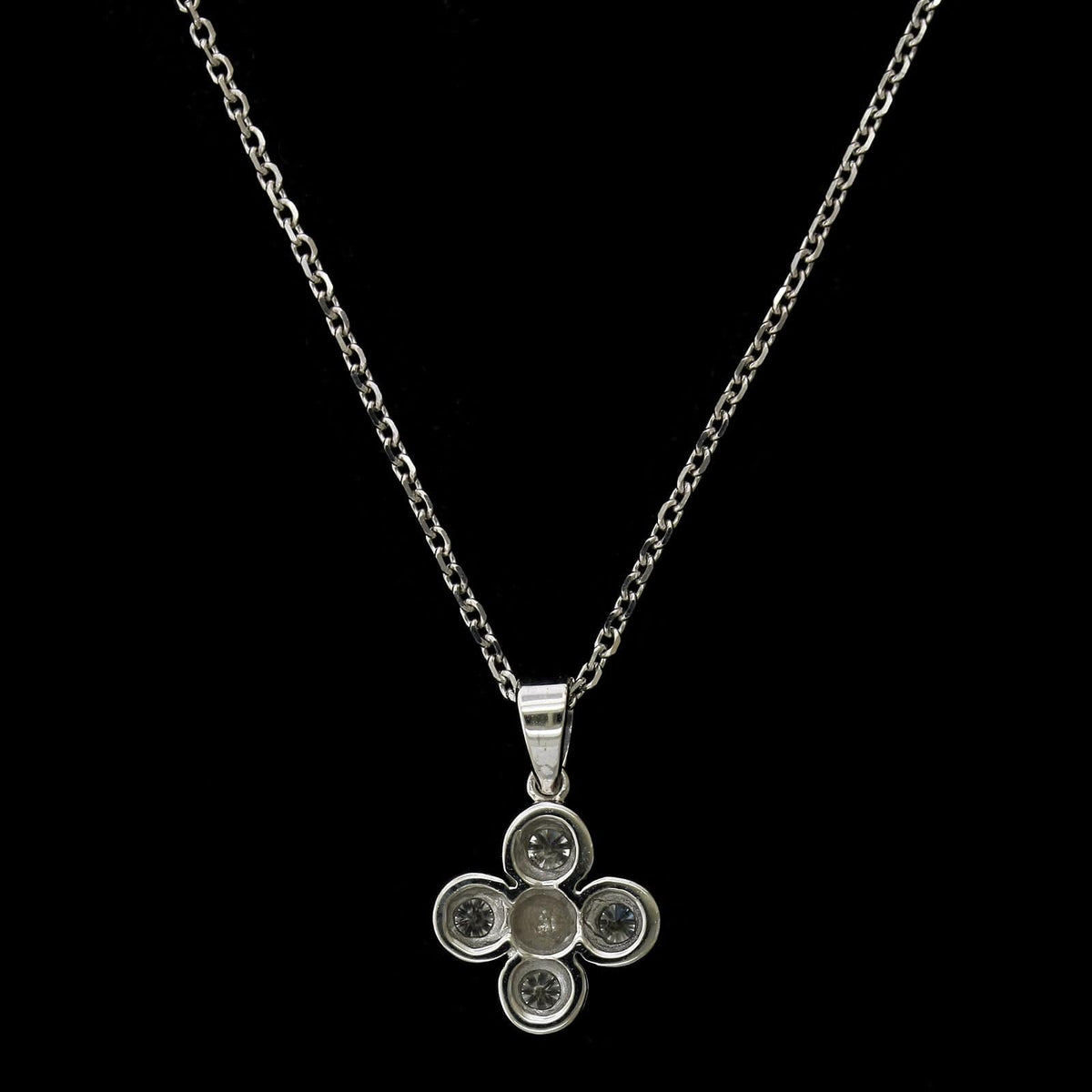 14K White Gold Estate Diamond Clover Pendant