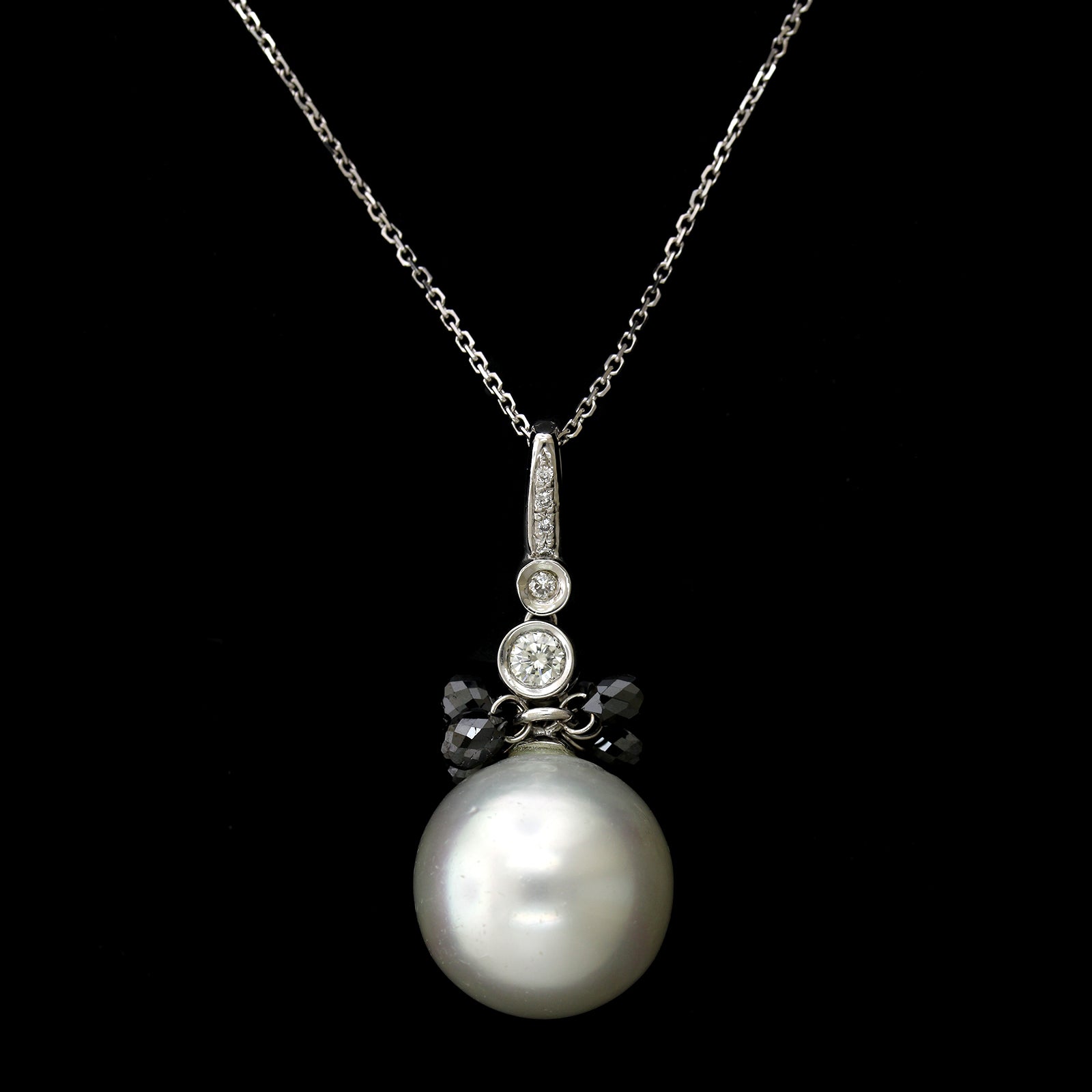 18K White Gold Estate South Sea Cultured Pearl and Diamond Pendant