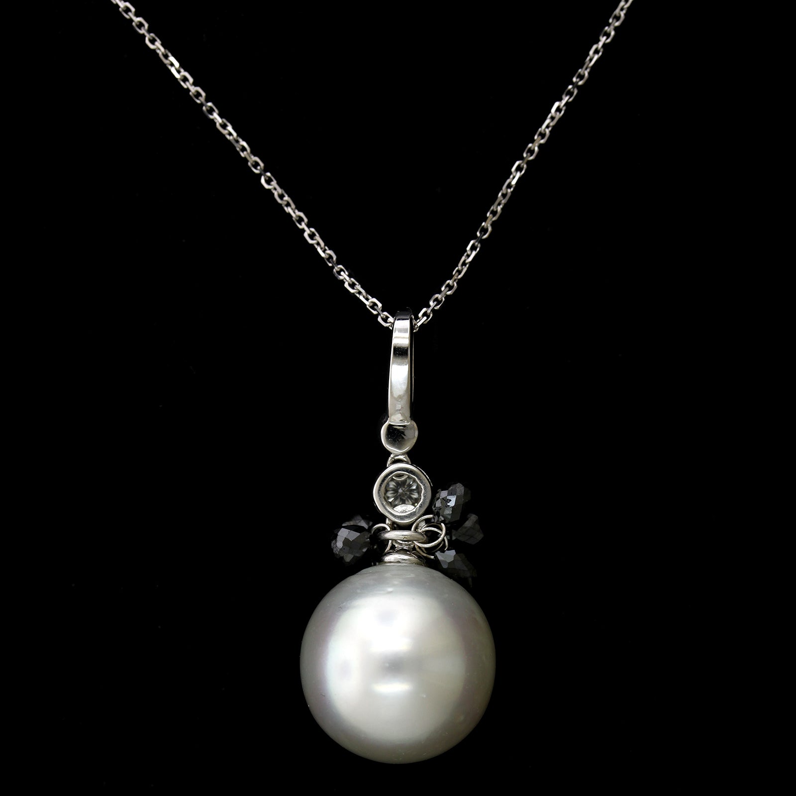 18K White Gold Estate South Sea Cultured Pearl and Diamond Pendant
