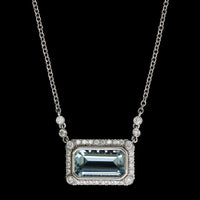 18K White Gold Estate Aquamarine and Diamond Pendant Necklace