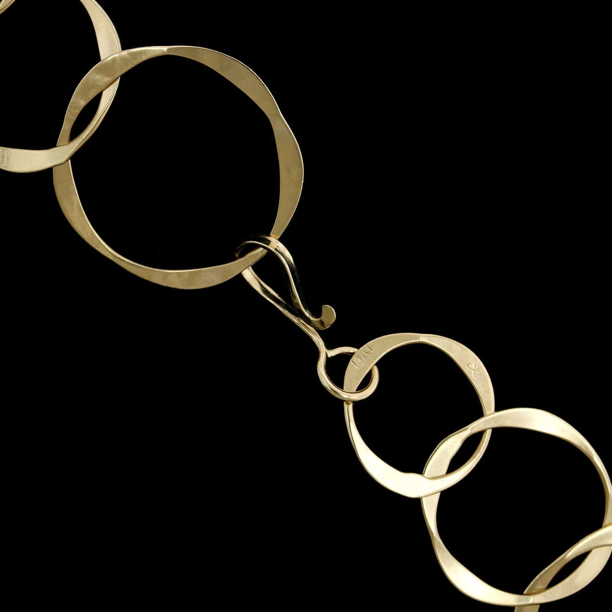14K Yellow Gold Estate Interlocking Hoop Necklace