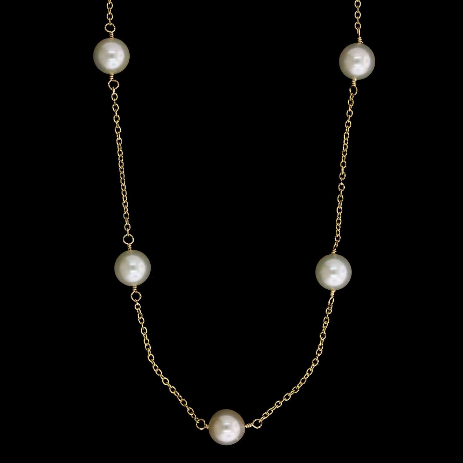 18K Yellow Gold Estate Cultured Pearl Necklace