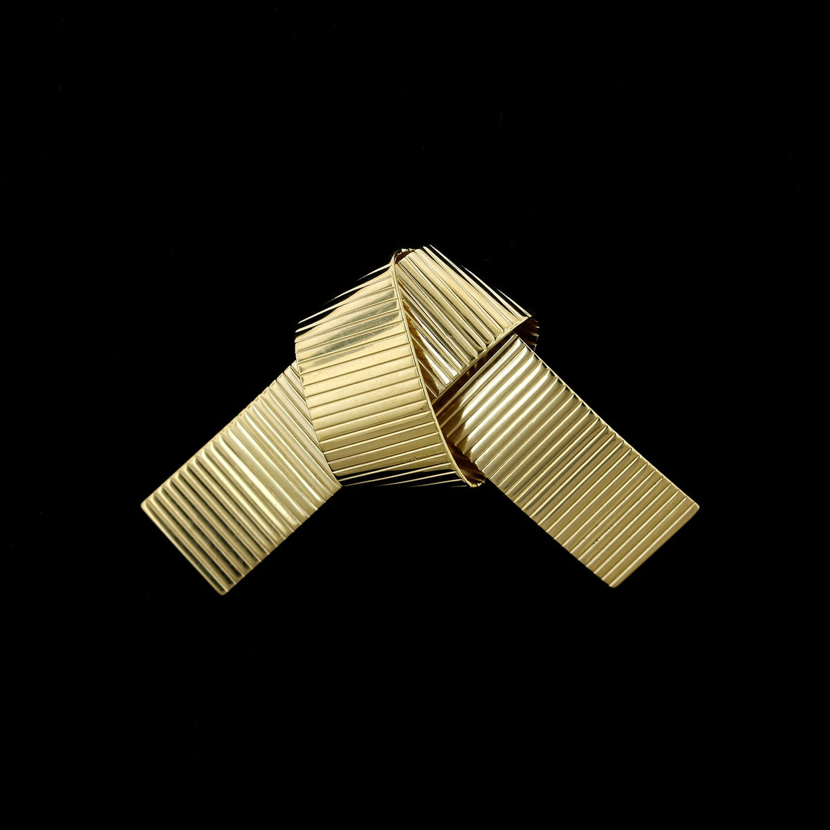 14K Yellow Gold Estate Ribbon Pin, 14k yellow gold, Long's Jewelers