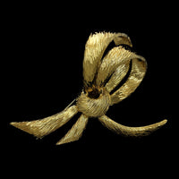 18K Yellow Gold Estate Bow Pin