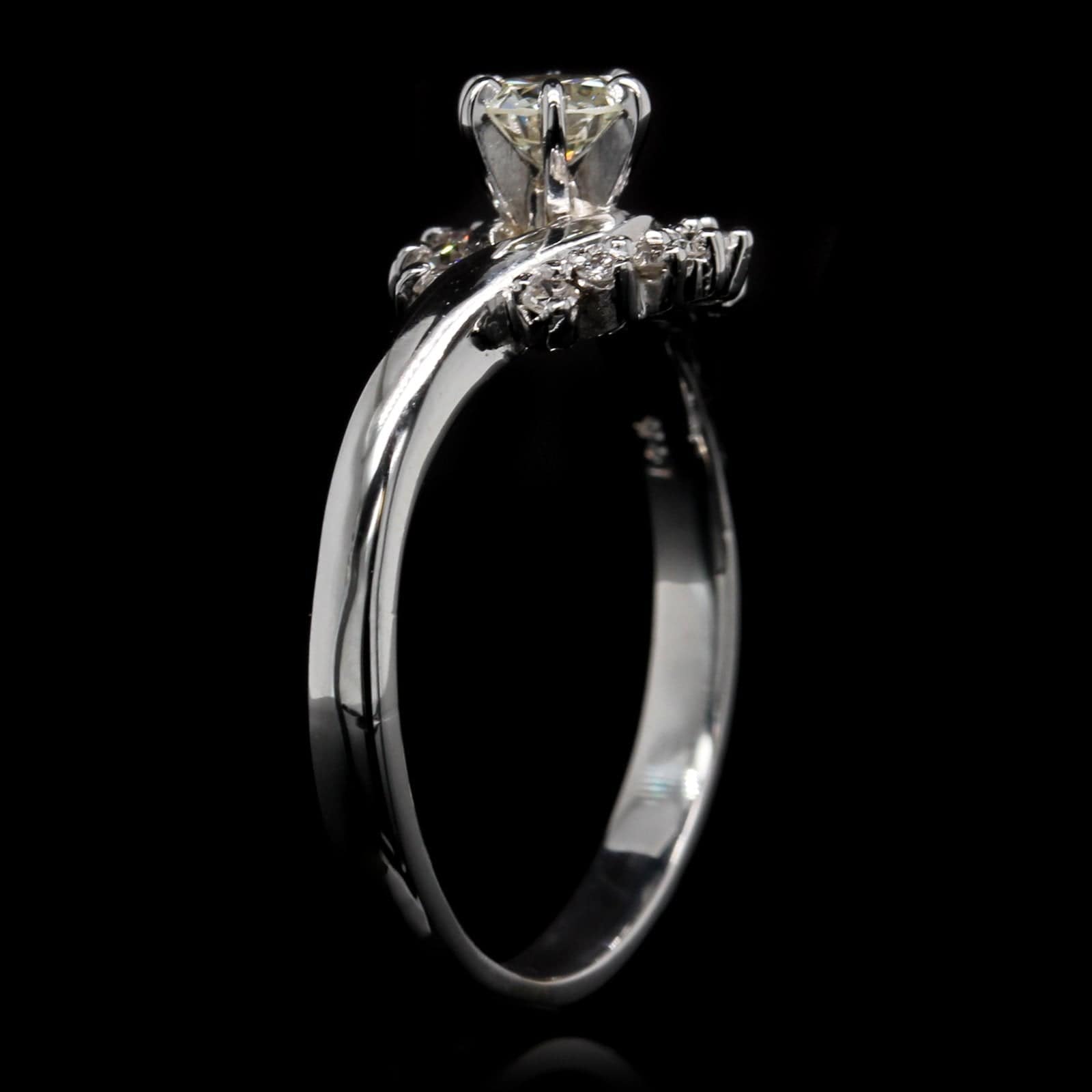 14K White Gold Estate Diamond Solitaire Engagement Ring