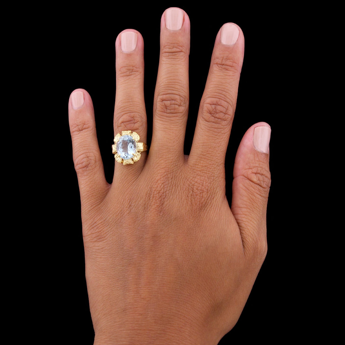 18K Yellow Gold Aquamarine Ring