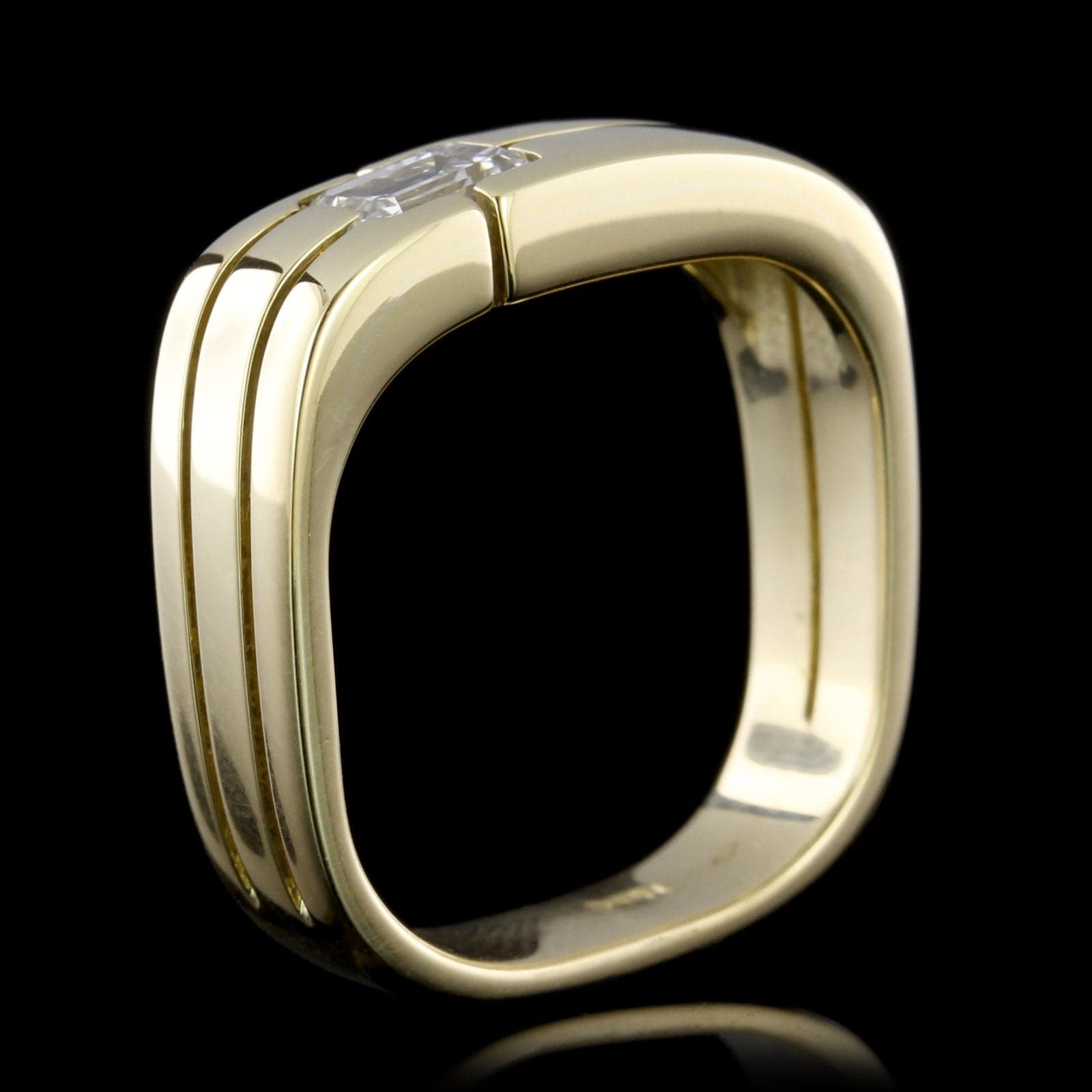 18K Yellow Gold Estate Diamond Ring