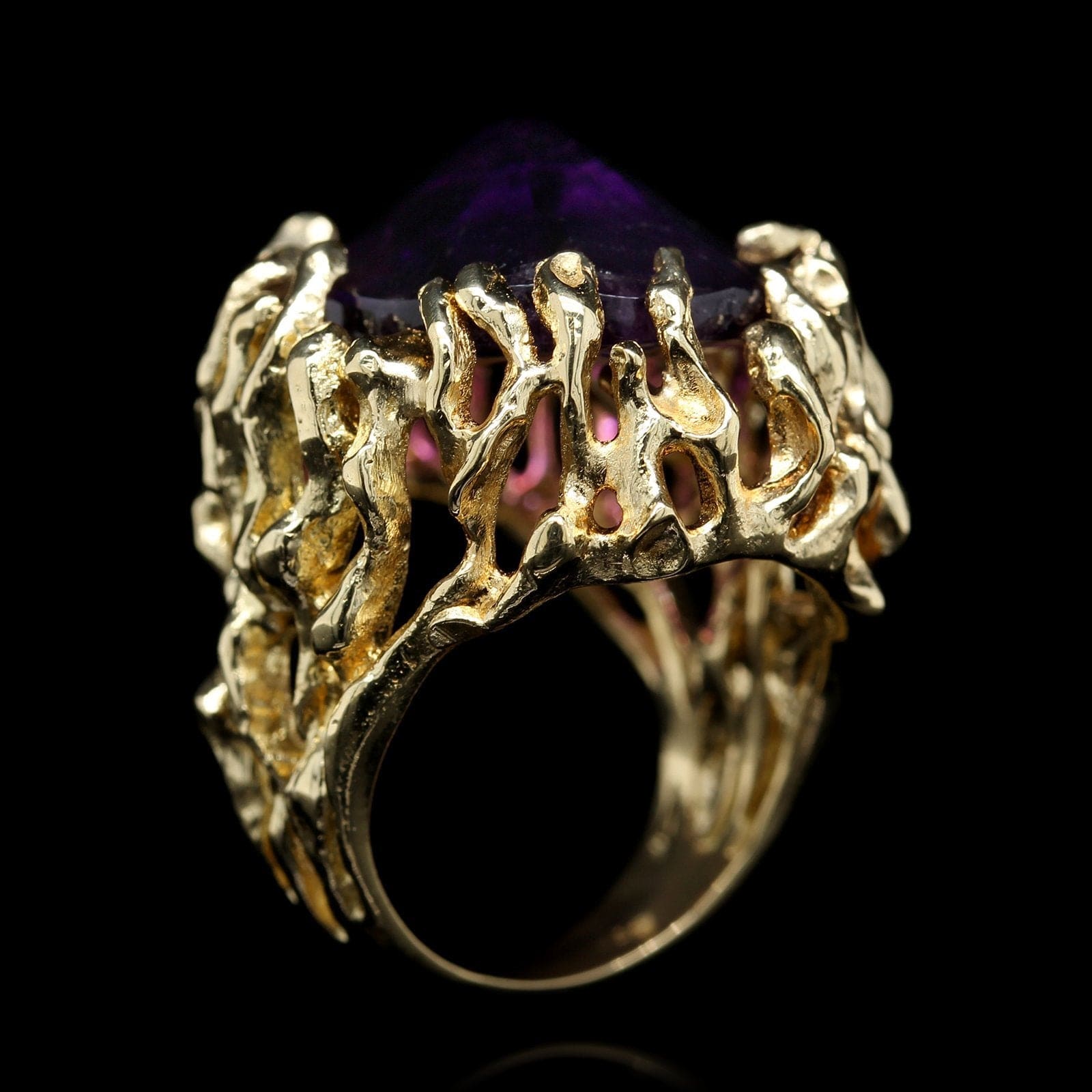 18K Yellow Gold Estate Amethyst Ring