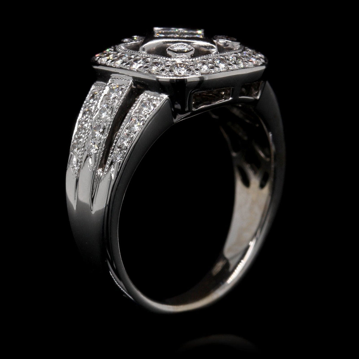 18K White Gold Estate Diamond Ring
