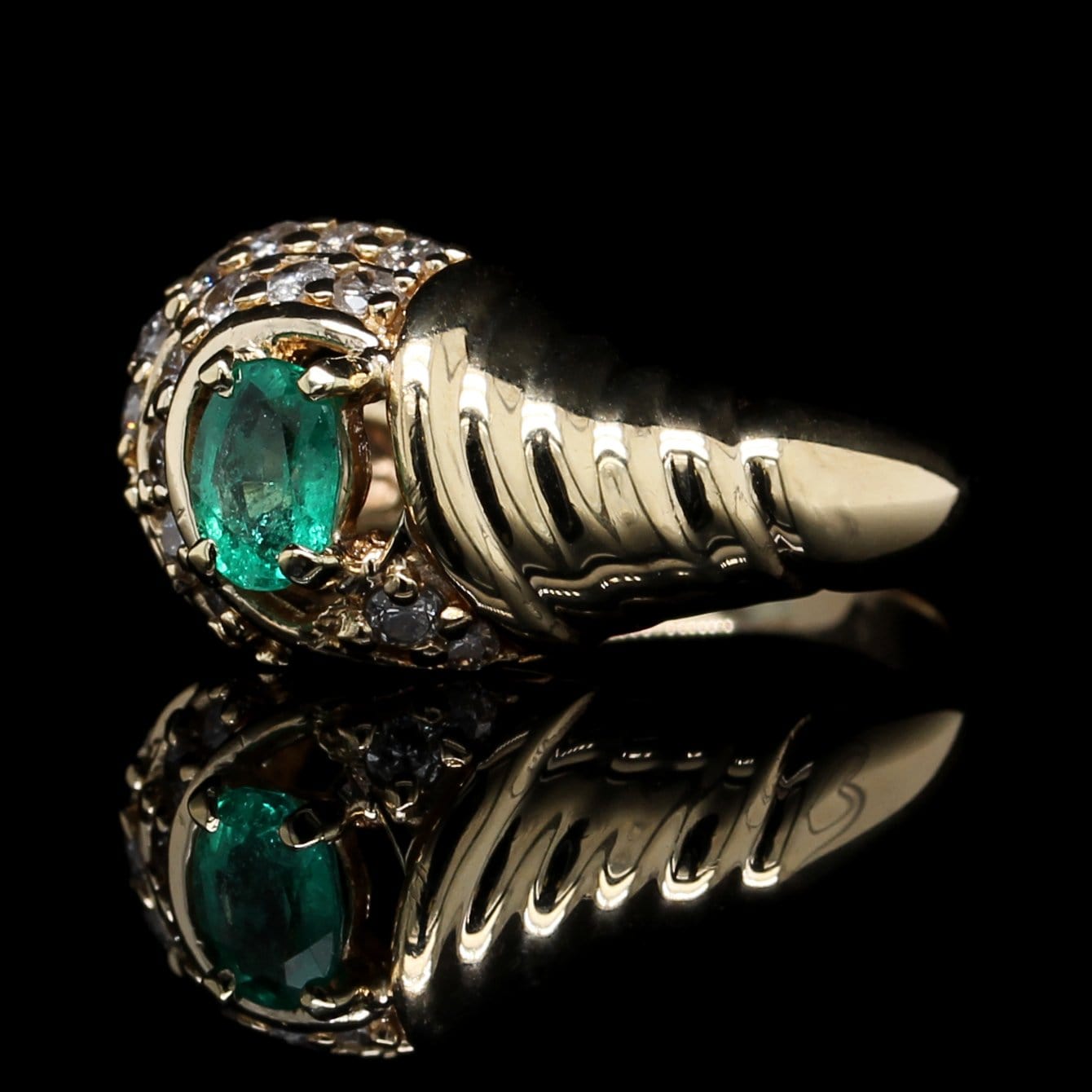 14K Yellow Gold Estate Emerald and Diamond Ring