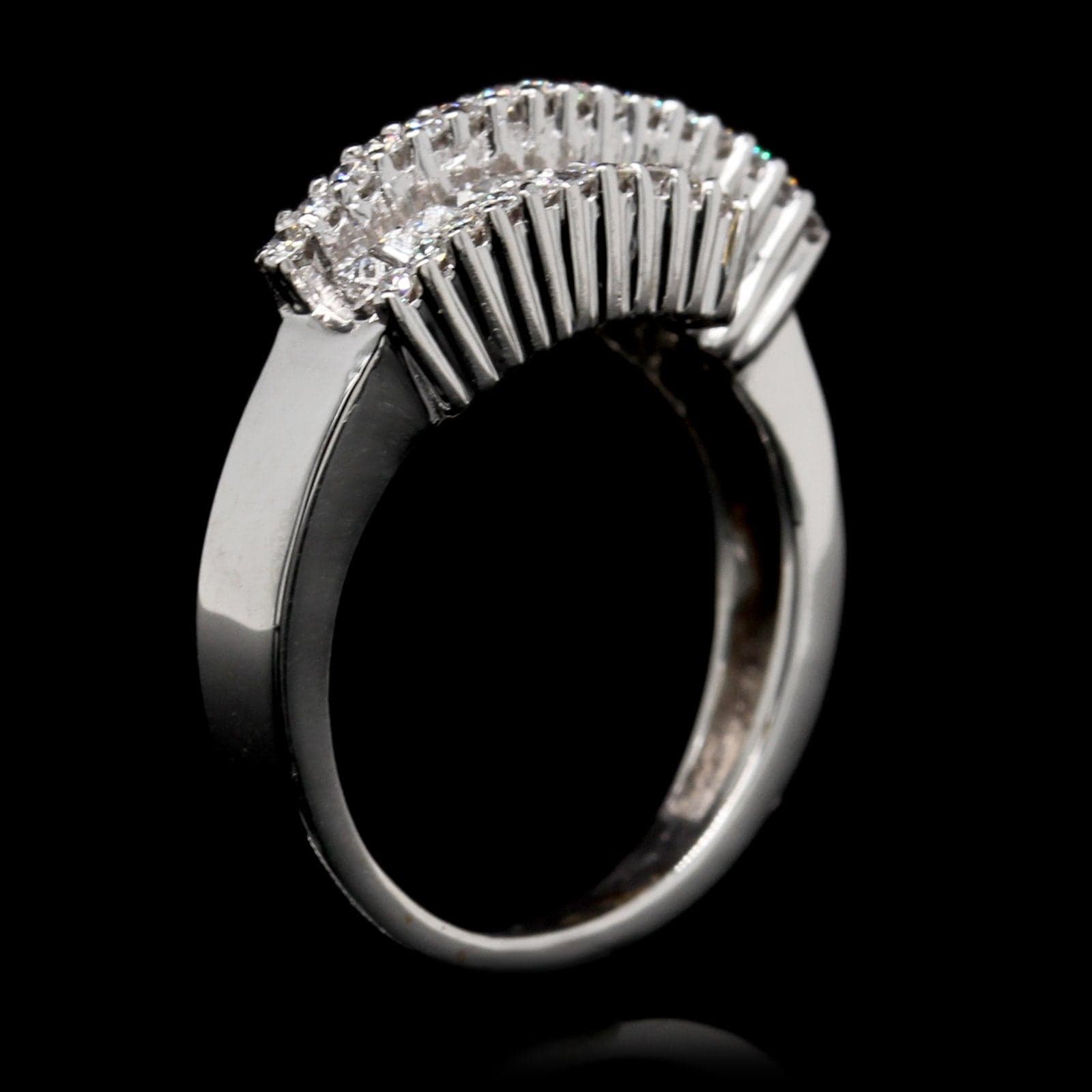14K White Gold Estate Diamond Ring