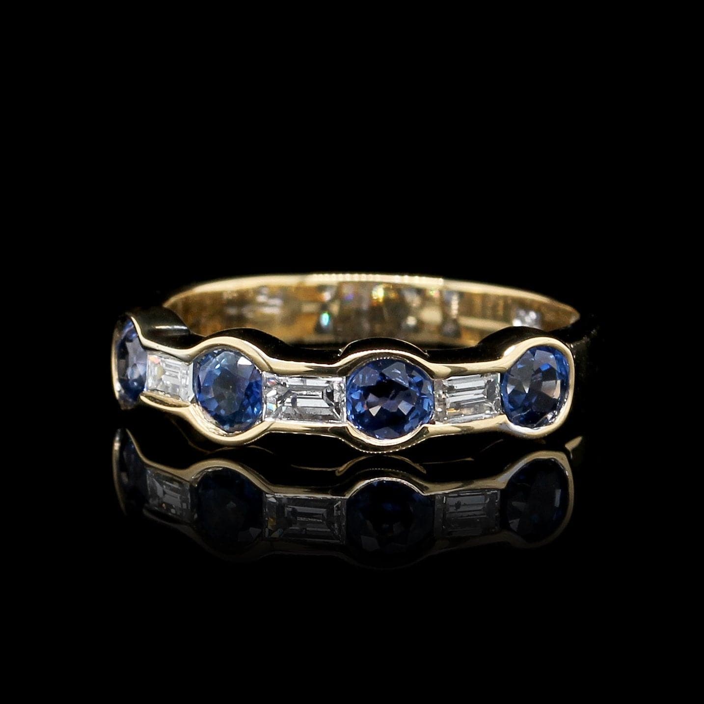18K Yellow Gold Estate Sapphire and Diamond Ring