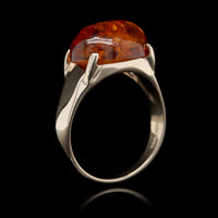 14K Yellow Gold Estate Amber Ring