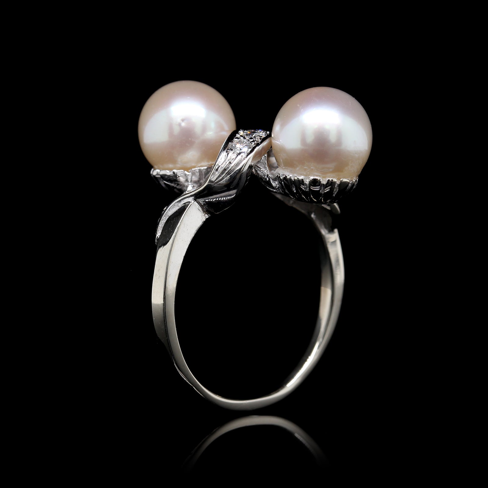 14K White Gold Estate Cultured Pearl and Diamond Bypass Ring