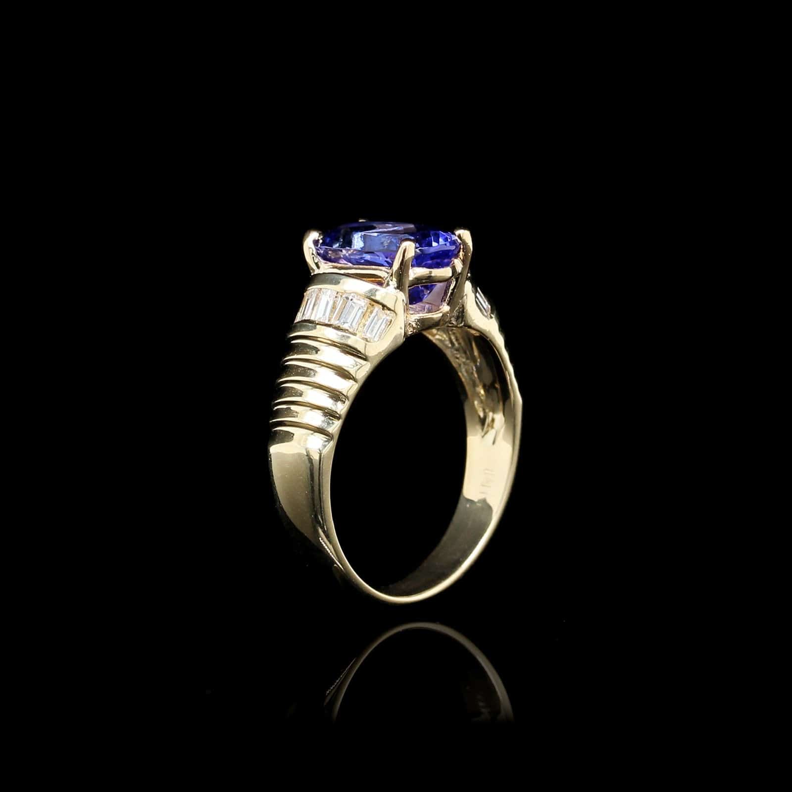 14K Yellow Gold Estate Tanzanite and Diamond Ring