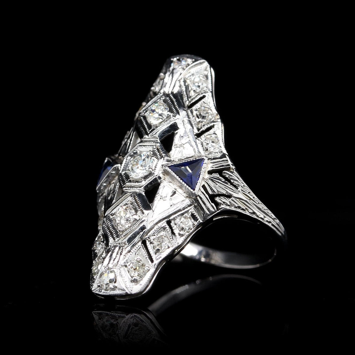 Art Deco 18K White Gold Estate Diamond Ring