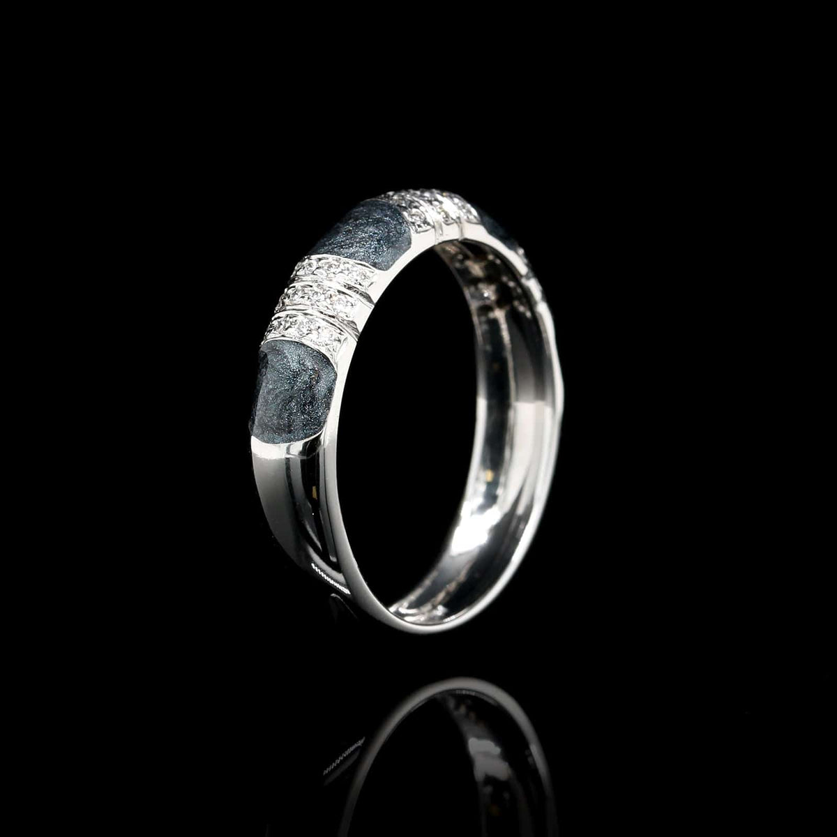 Hidalgo 18K White Gold Estate Enamel Diamond Ring, 18k white gold, Long's Jewelers