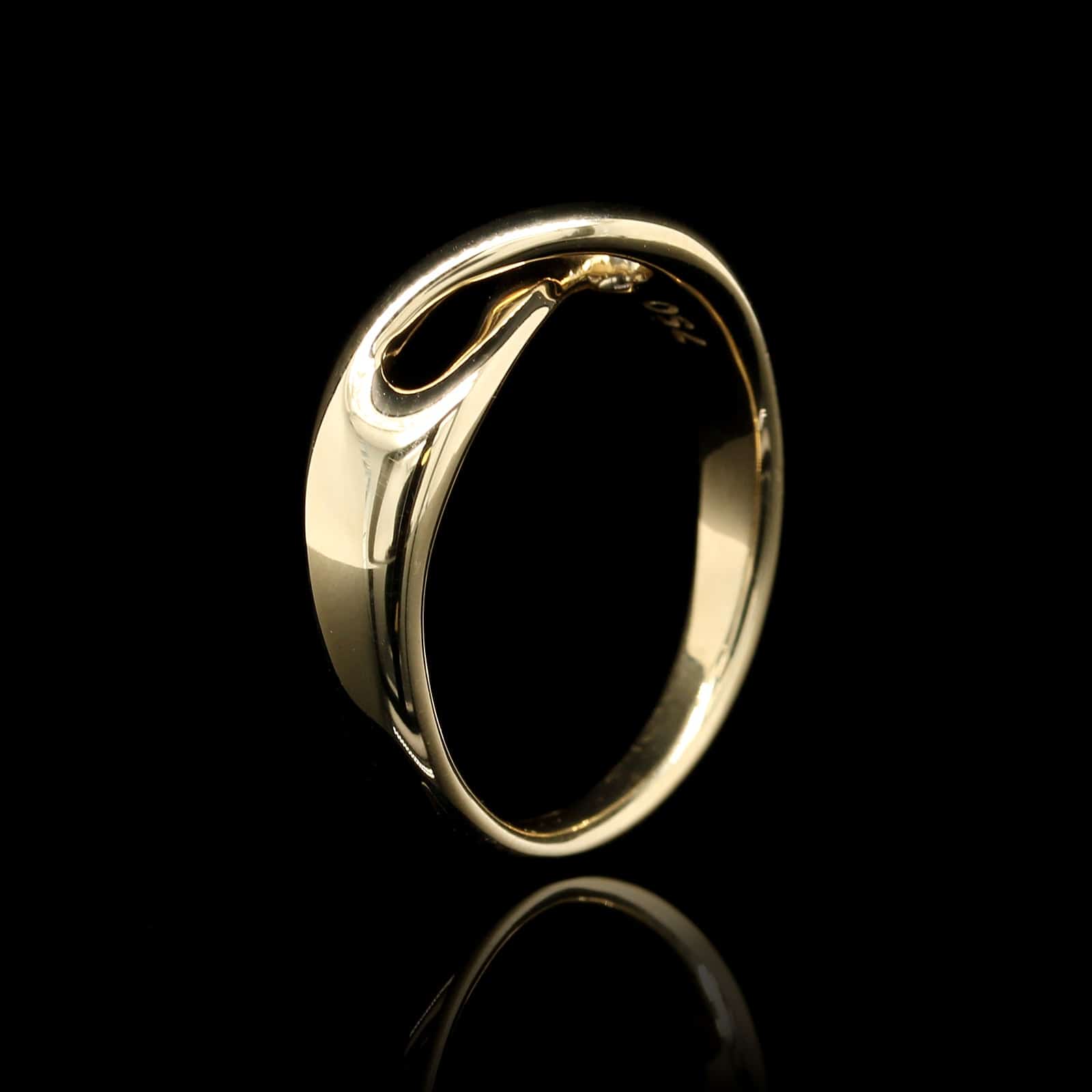 Tiffany & Co. 18K Yellow Gold Estate Infinity Ring