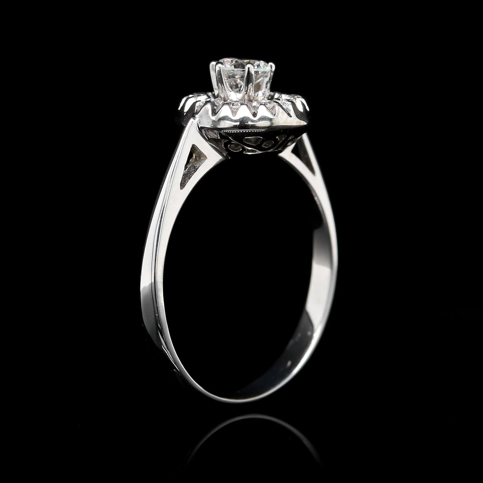 14K White Gold Estate Diamond Ring