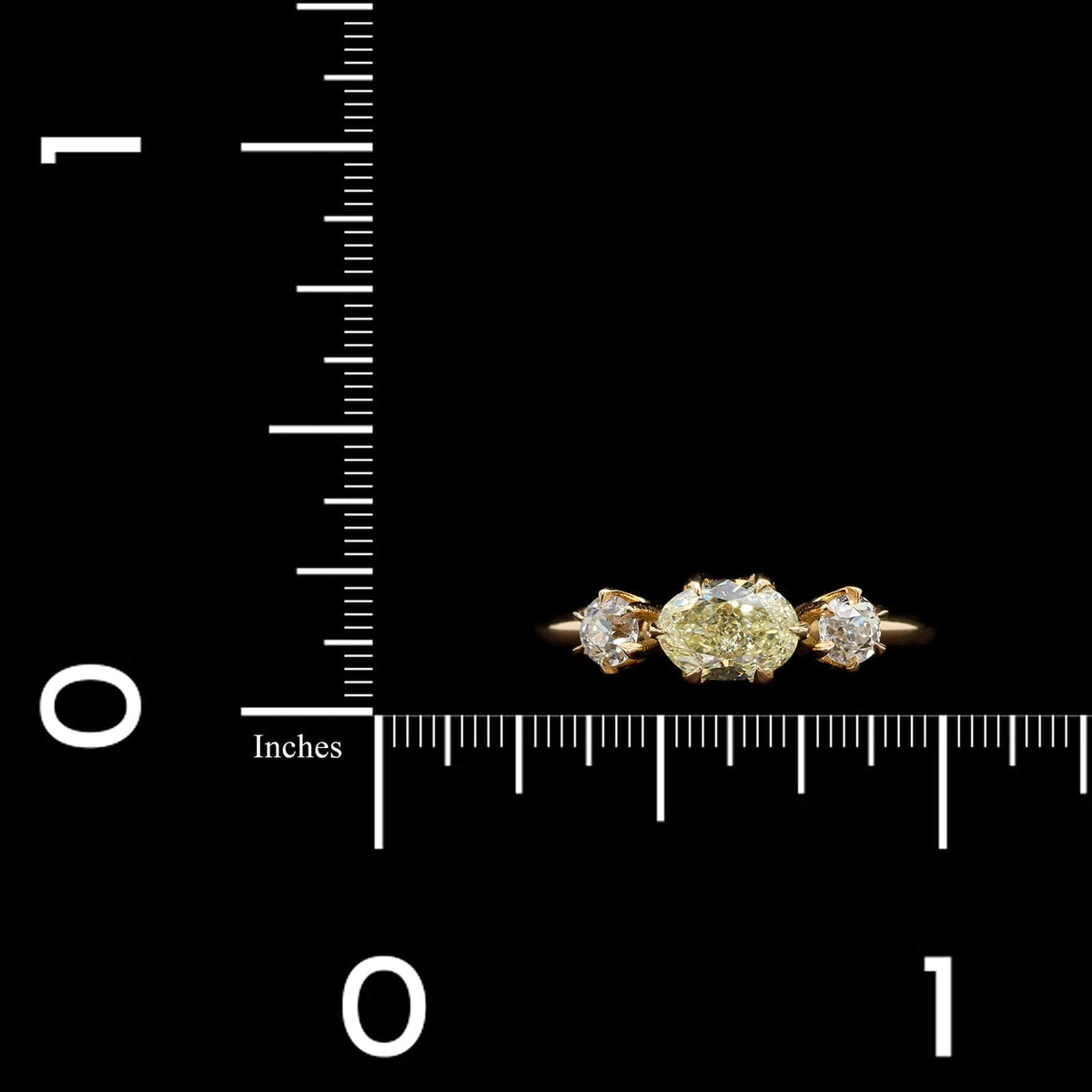 Alexis Kletjian 18K Yellow Gold Estate Yellow Diamond and Diamond 'Juno' Ring