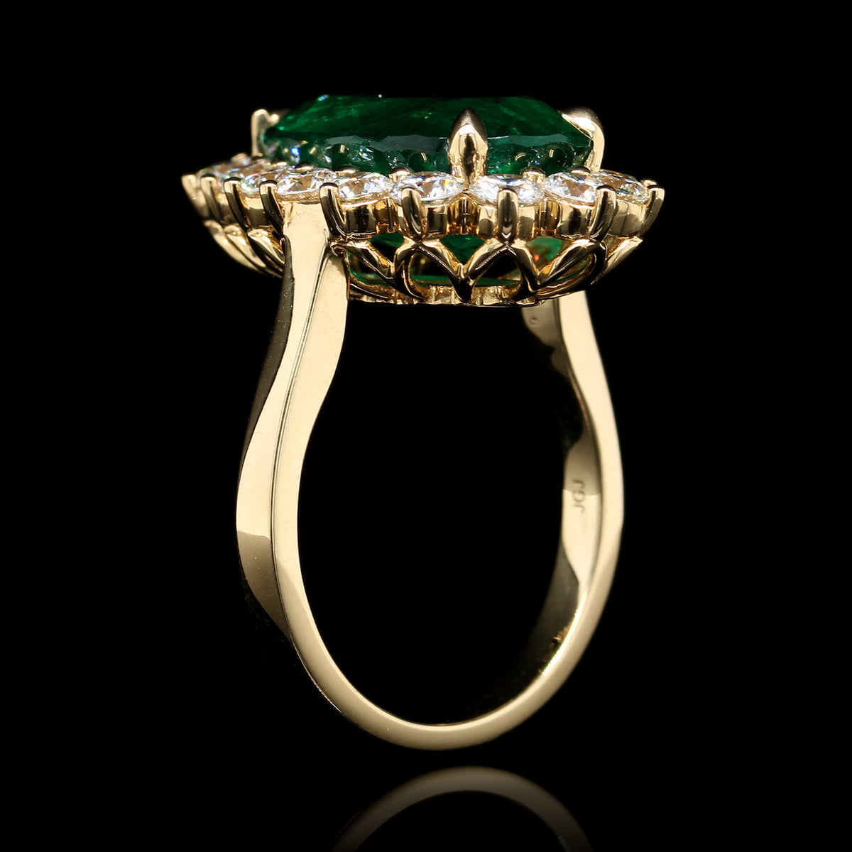 18K Yellow Gold Estate Emerald and Diamond Ring