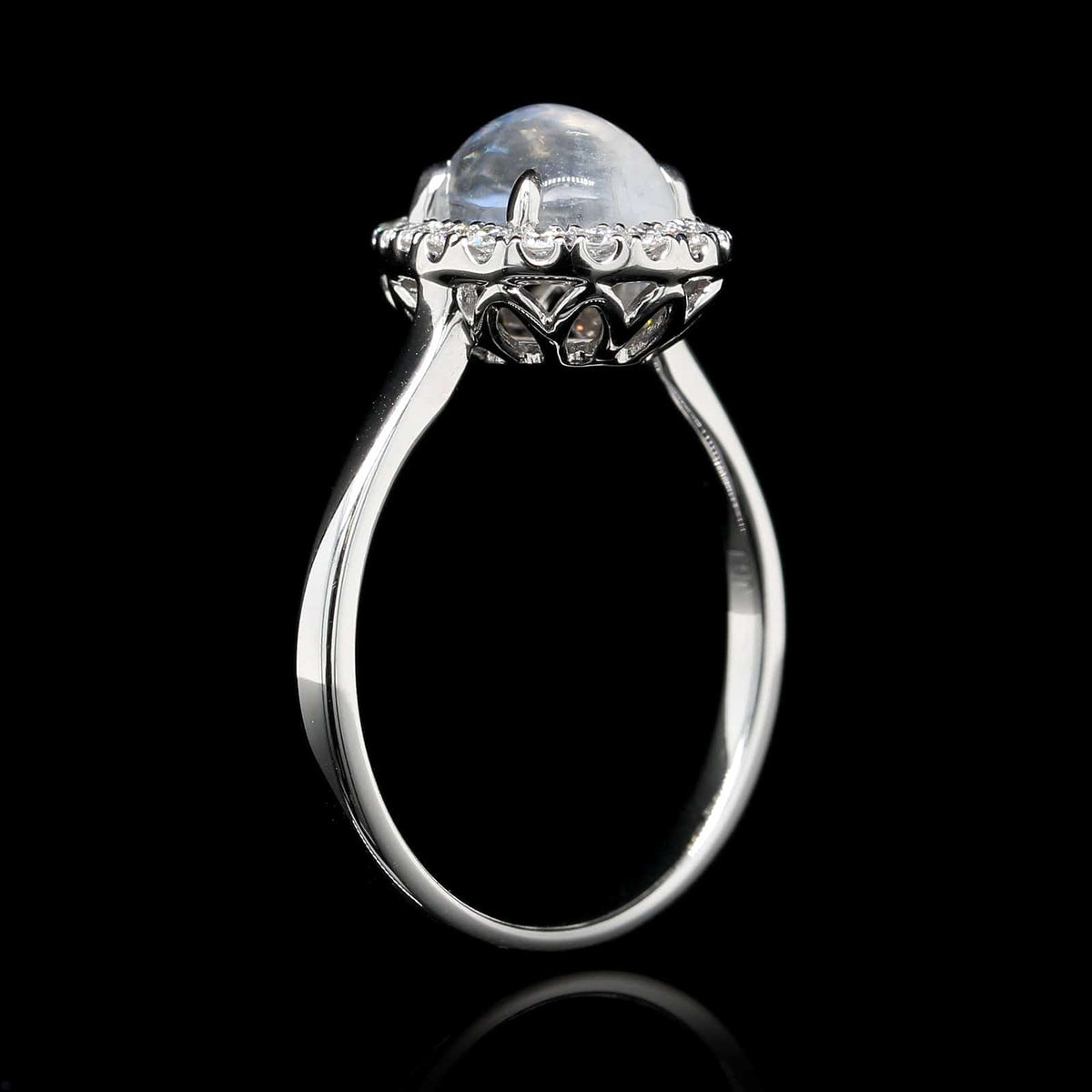 18K White Gold Estate Moonstone and Diamond Ring