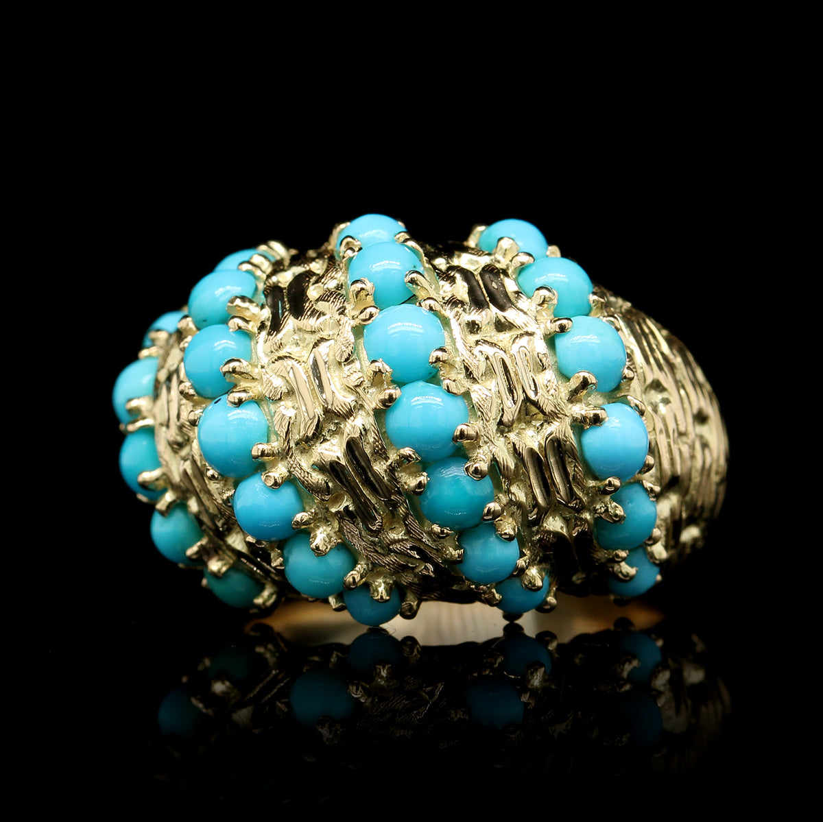 18K Yellow Gold Estate Turquoise Dome Ring