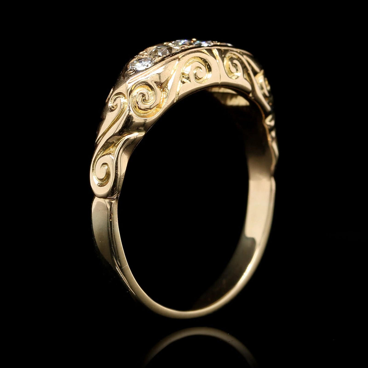 Vintage 18K Yellow Gold Estate Diamond Ring
