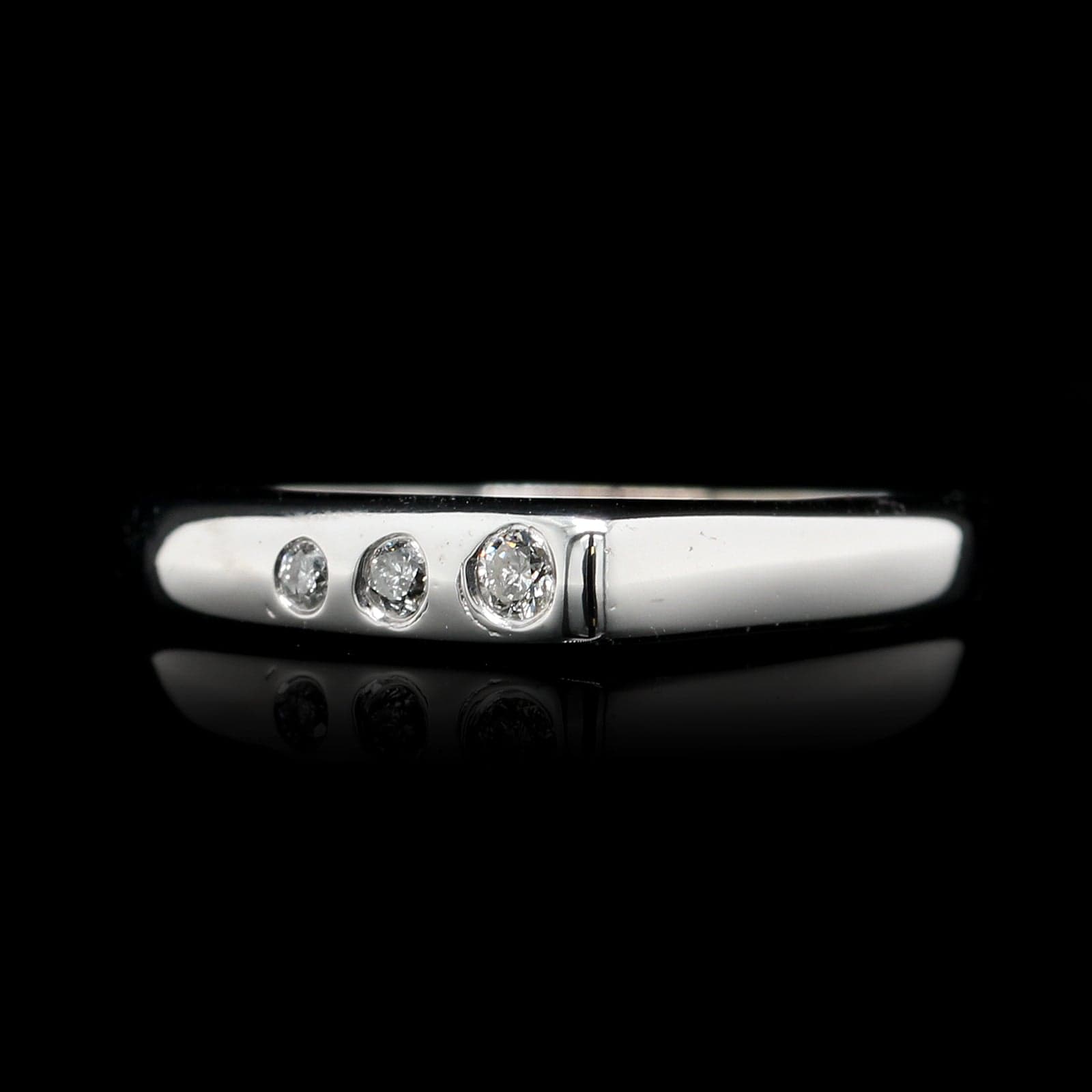 14K White Gold Estate Diamond Ring