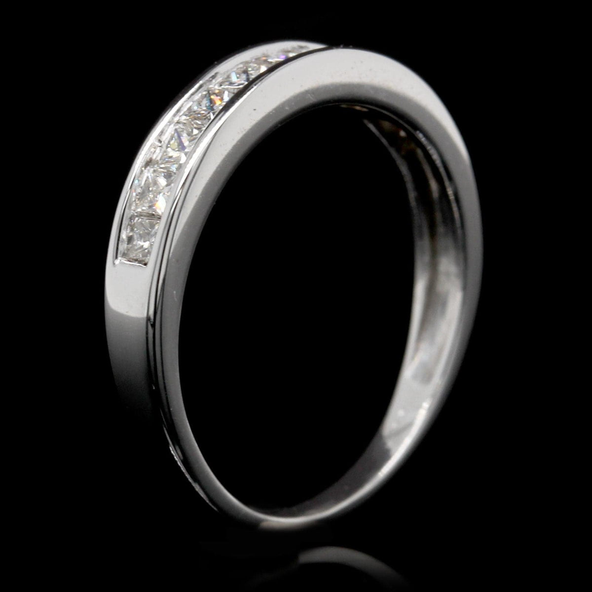 14K White Gold Estate Diamond Band