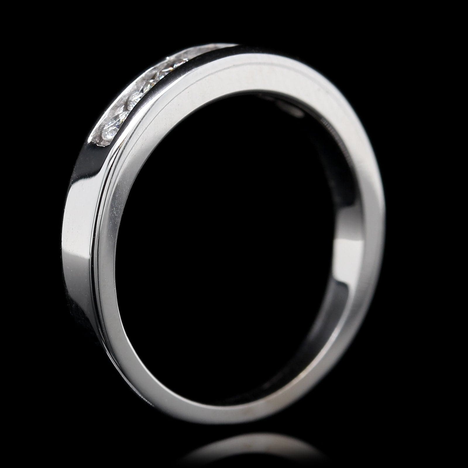 14K White Gold Estate Diamond Band