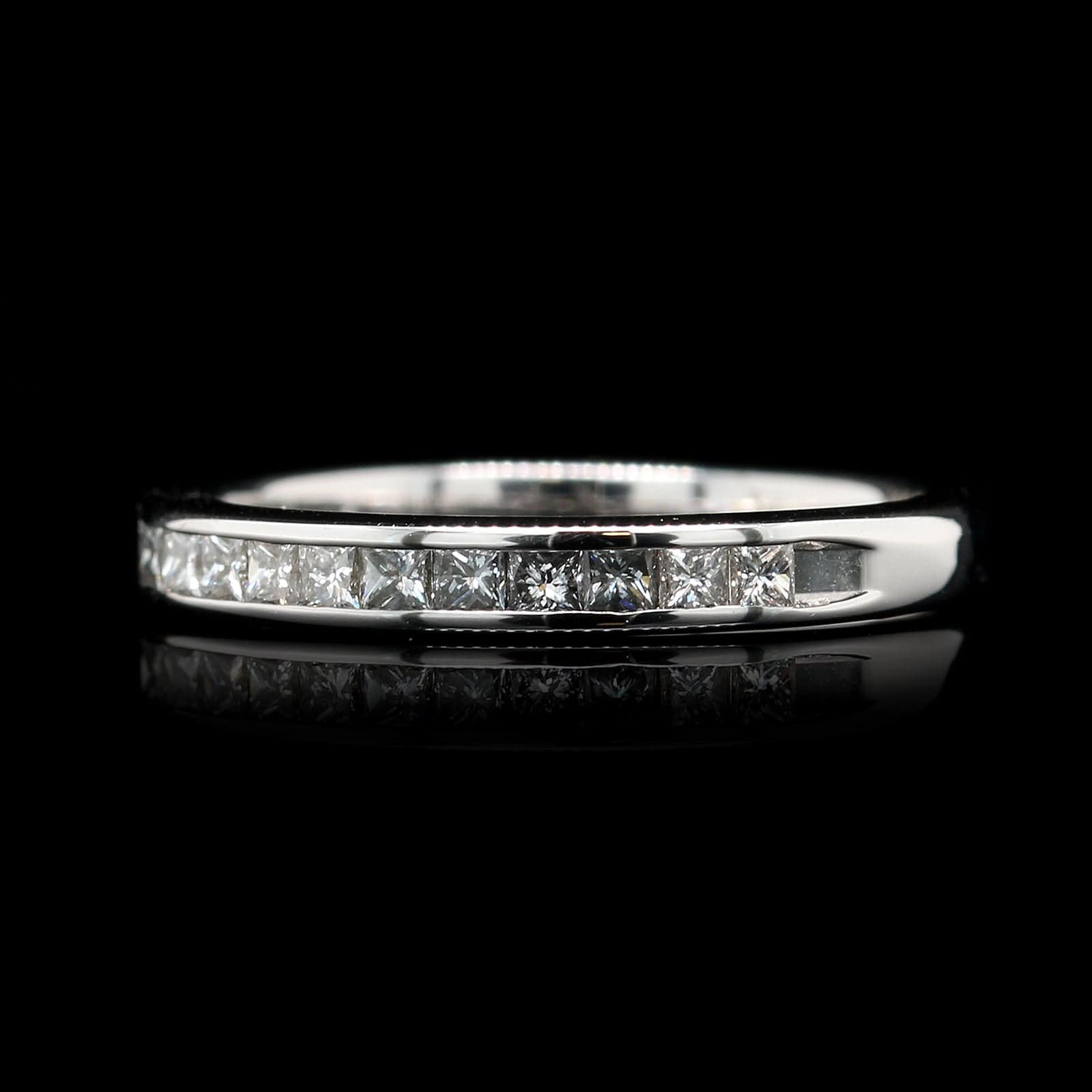 14K White Gold Estate Diamond Band