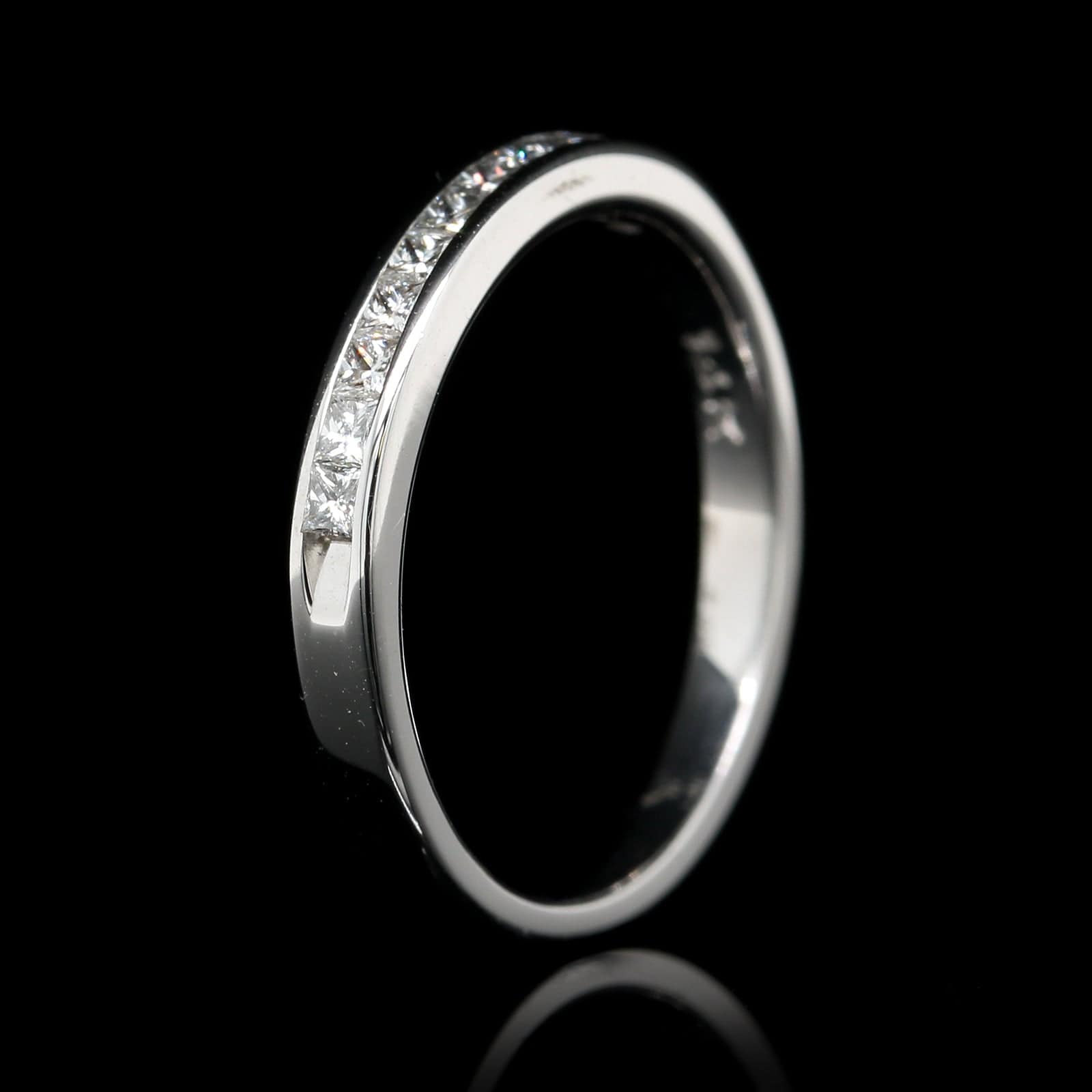14K White Gold Estate Diamond Band