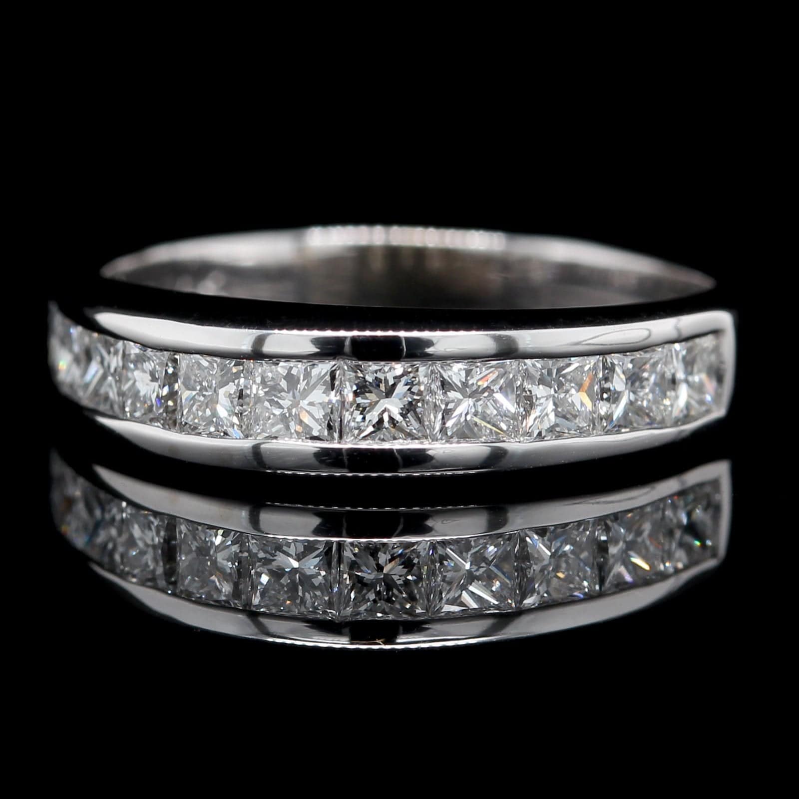 14K White Gold Estate Diamond Band