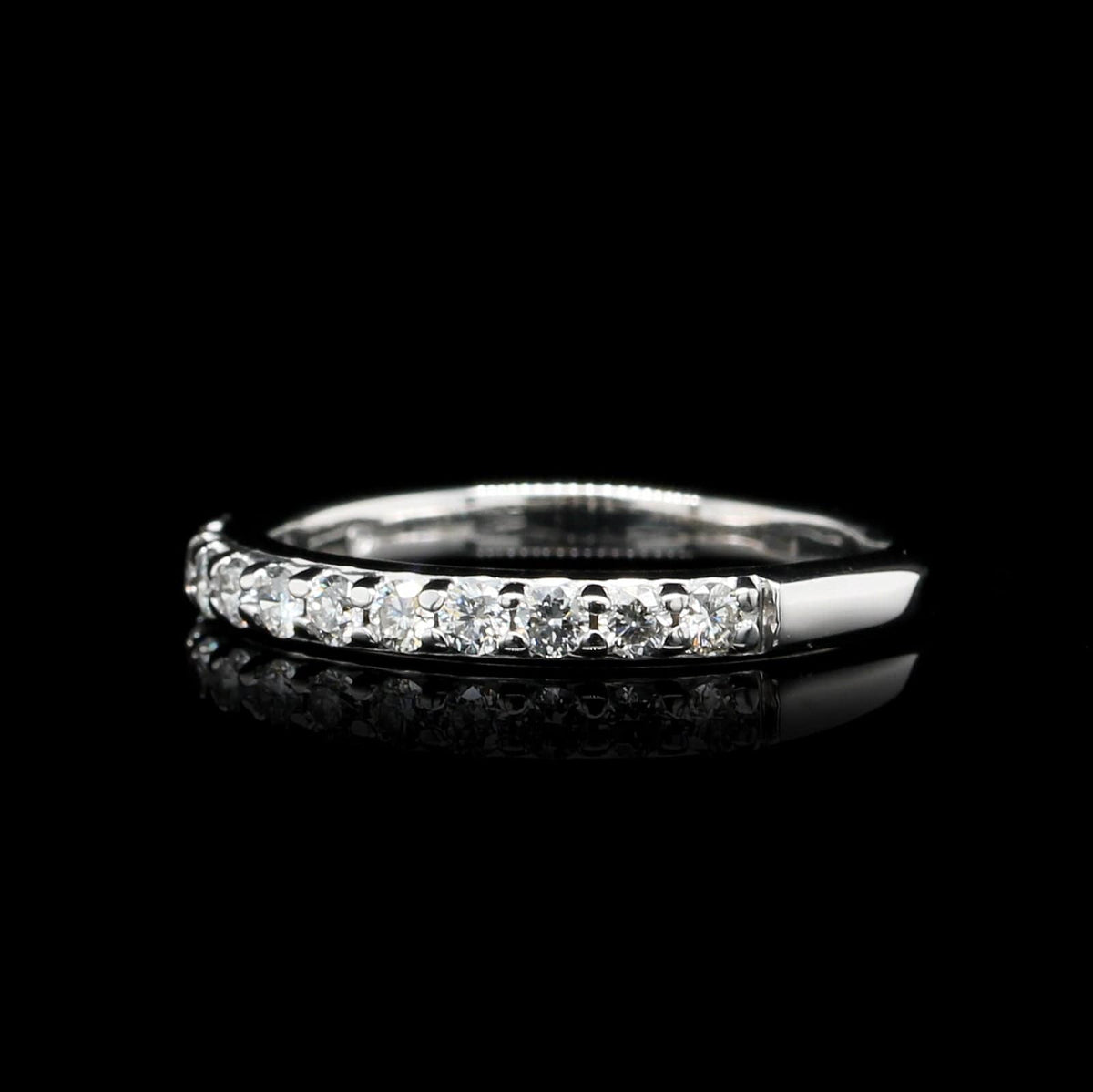 18K White Gold Estate Diamond Band