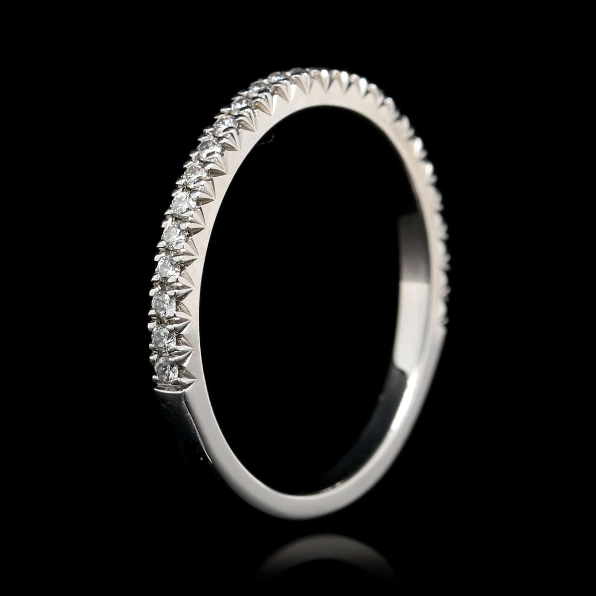 18K White Gold Estate Diamond Band