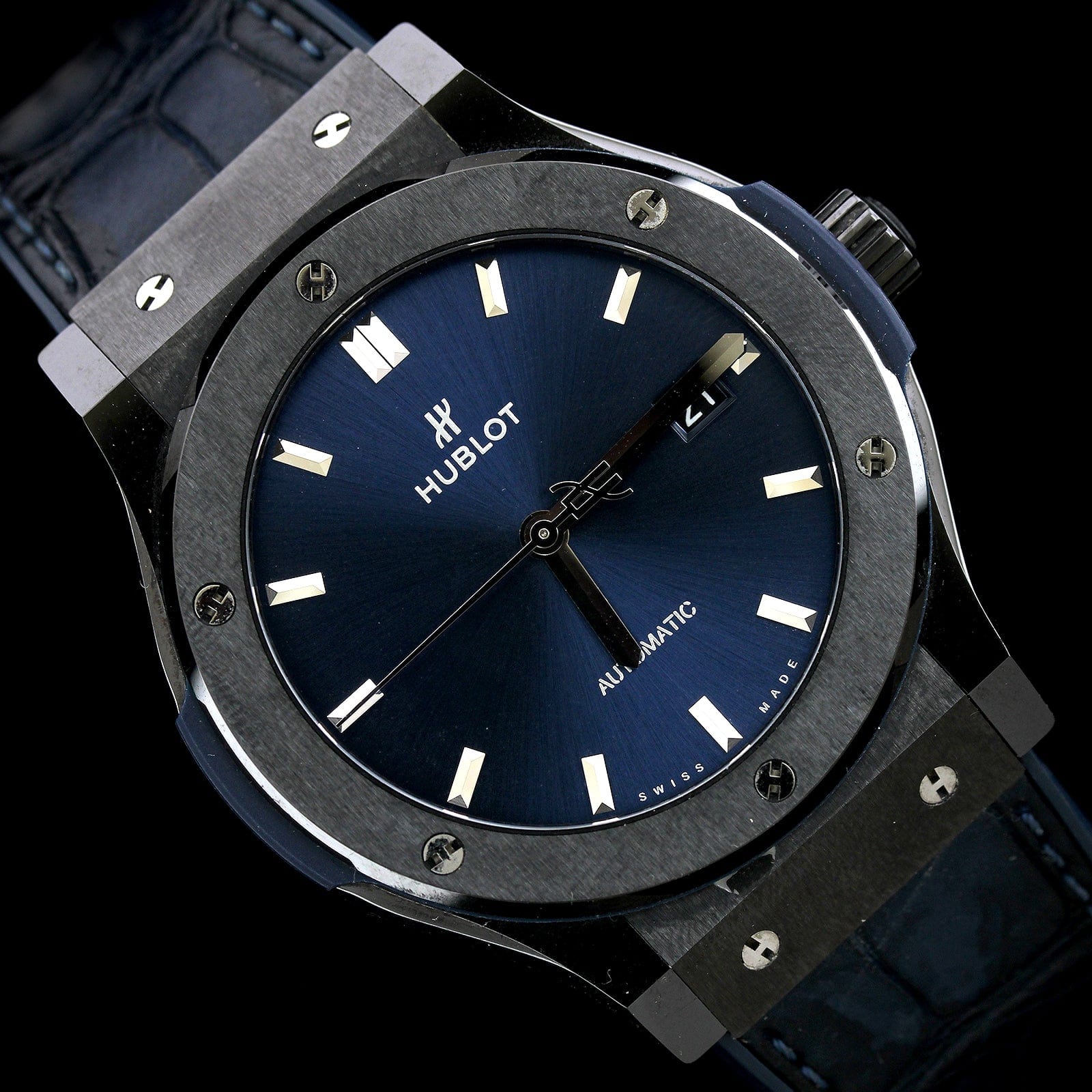 Hublot Ceramic Pre-Owned Classic Fusion Blue Wristwatch
