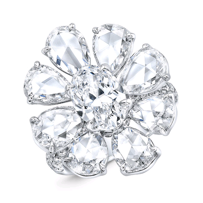 18K White Gold Diamond Flower Ring
