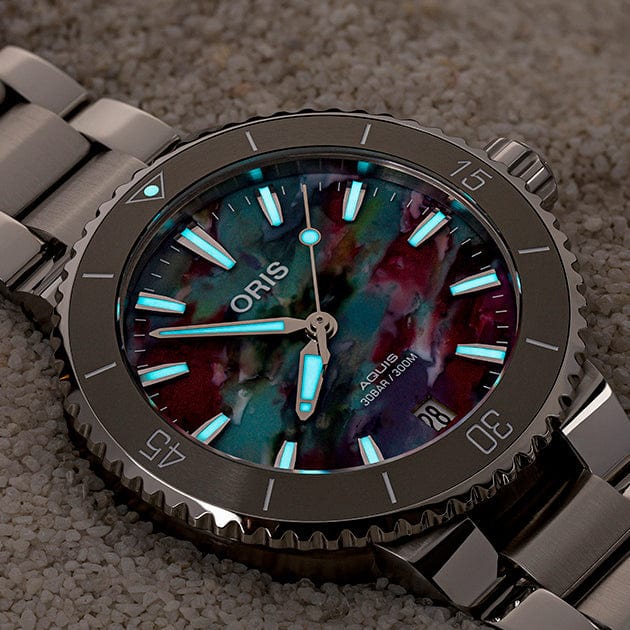 Oris Aquis Date