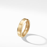 Beveled Band Ring in 18K Yellow Gold